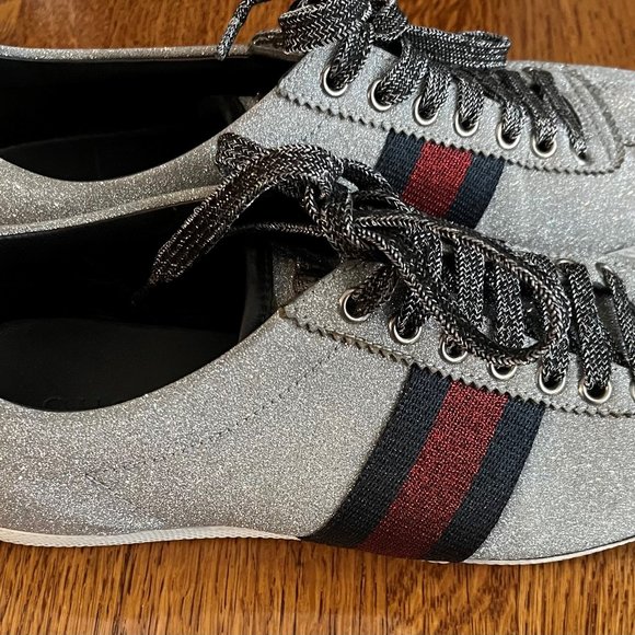 Gucci Bambi Low Top Sneakers - Picture 1 of 7